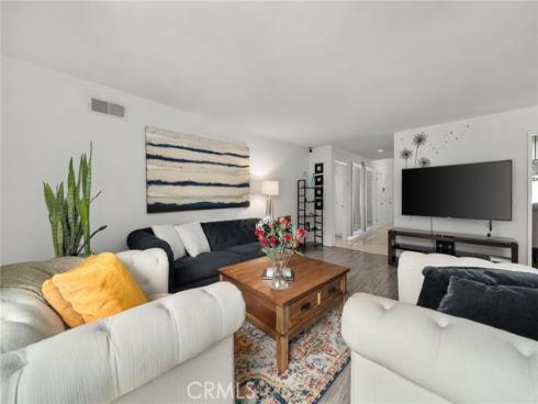 1660 W Sallie Lane, Anaheim, CA