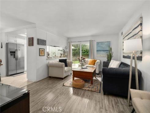 1660 W Sallie Lane, Anaheim, CA