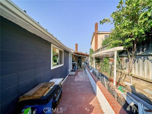 201 S Brookside   Court, Anaheim, CA