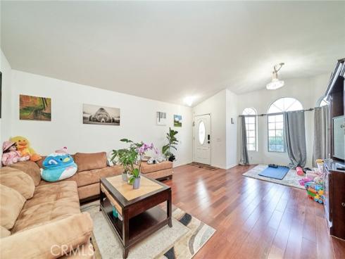 201 S Brookside   Court, Anaheim, CA