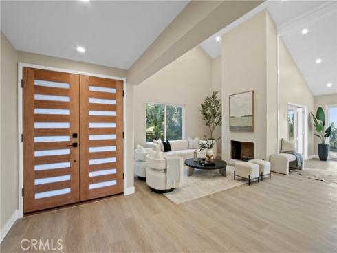 520 Golden Sky Lane, Anaheim, CA