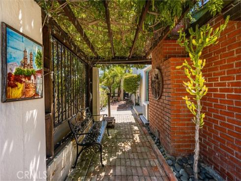 521 N Clementine Street, Anaheim, CA