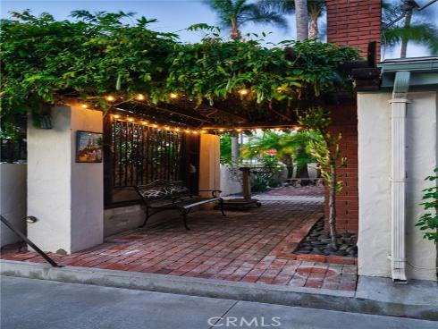 521 N Clementine   Street, Anaheim, CA