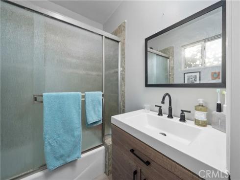 931 N Holly Street, Anaheim, CA