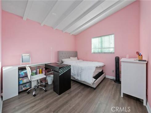 931 N Holly Street, Anaheim, CA