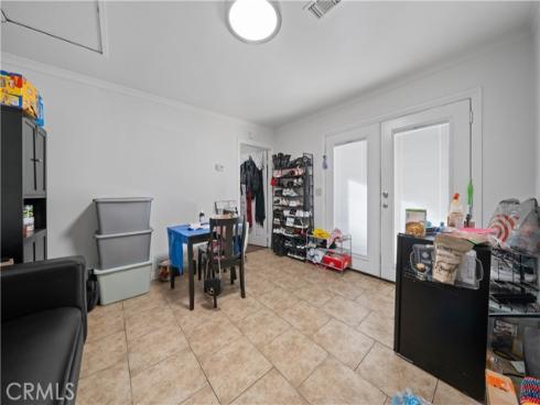 931 N Holly Street, Anaheim, CA