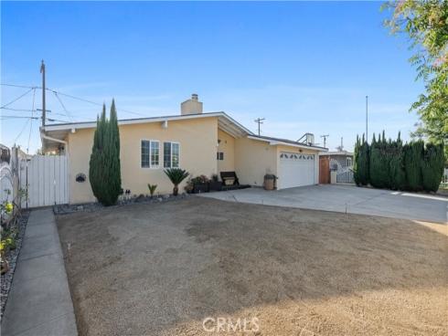 931 N Holly Street, Anaheim, CA