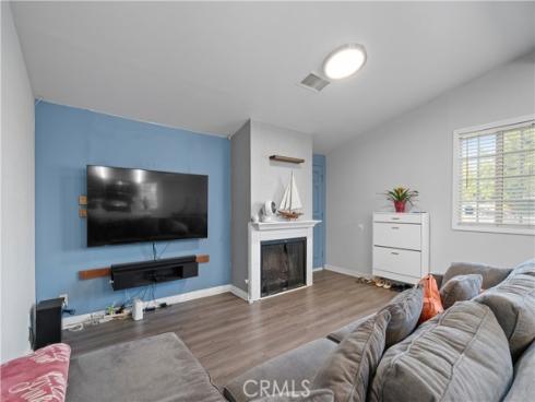 931 N Holly Street, Anaheim, CA