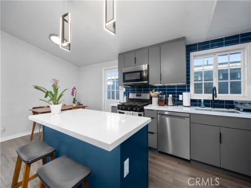 931 N Holly Street, Anaheim, CA