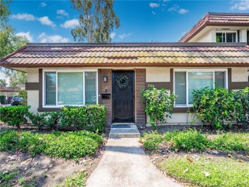 2784 W Pepper Tree Drive, Anaheim, CA