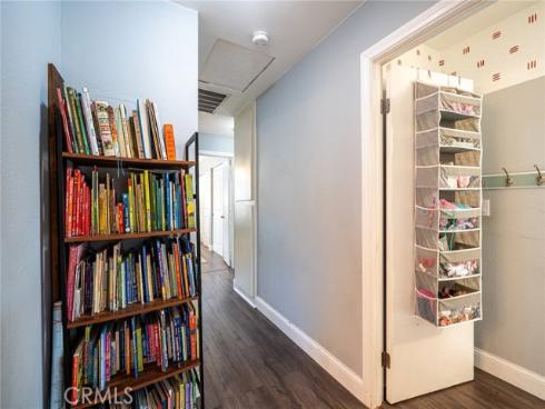 2784 W Pepper Tree Drive, Anaheim, CA