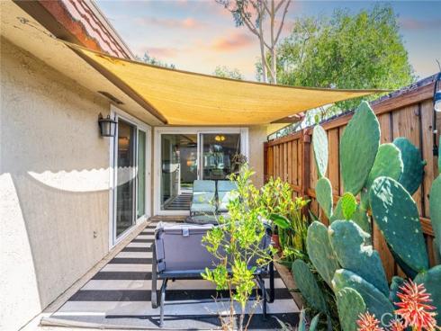 2784 W Pepper Tree Drive, Anaheim, CA