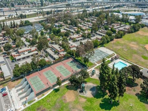 2784 W Pepper Tree Drive, Anaheim, CA