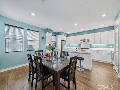 1040 N Anaheim  1  Boulevard, Anaheim, CA