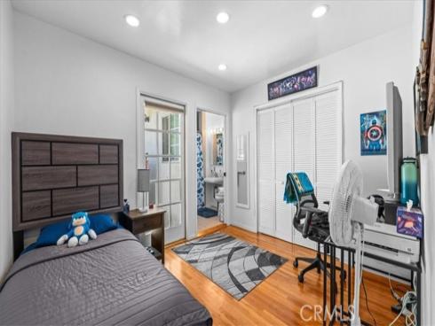 1513 W Cerritos   Avenue, Anaheim, CA