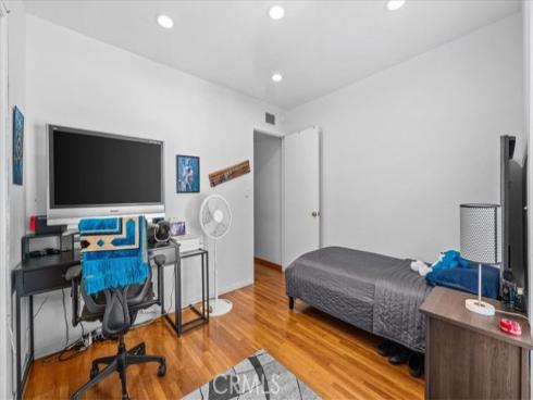 1513 W Cerritos   Avenue, Anaheim, CA