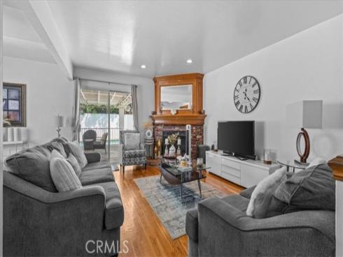 1513 W Cerritos   Avenue, Anaheim, CA