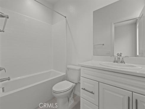 1095 N Harbor   Boulevard, Anaheim, CA