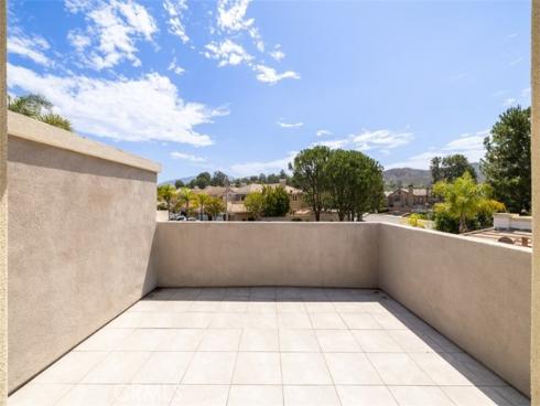 885 S Country Glen   Way, Anaheim, CA