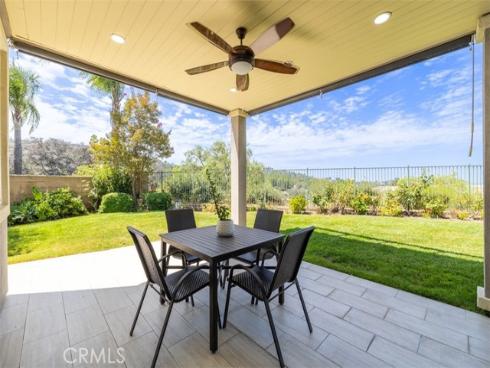 885 S Country Glen   Way, Anaheim, CA