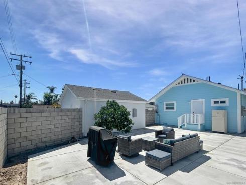 518 N Rose St  , Anaheim, CA