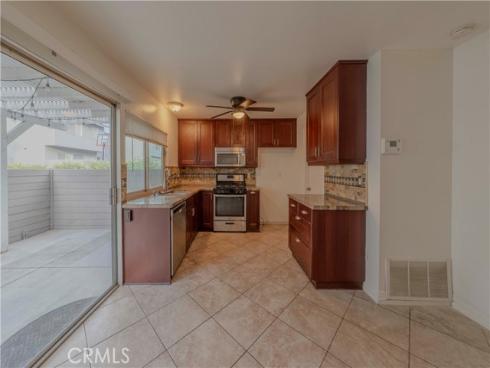 1726 N Oak Knoll  D , Anaheim, CA