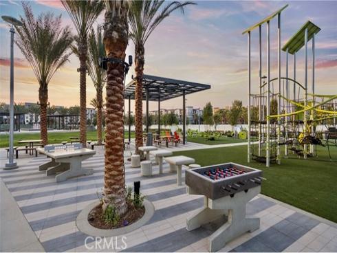 1720 E Park  12  Street, Anaheim, CA