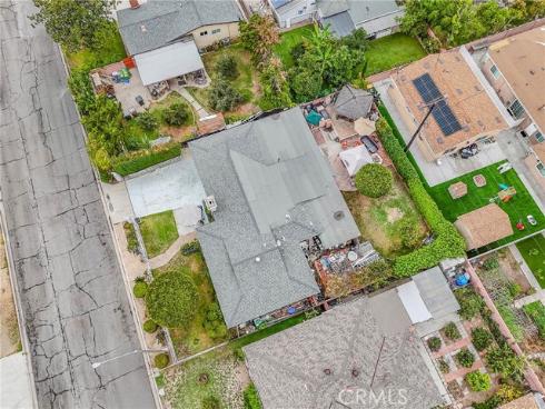 2517 W Merle  , Anaheim, CA