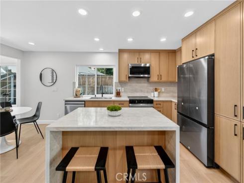 1891 N Garland   Lane, Anaheim, CA