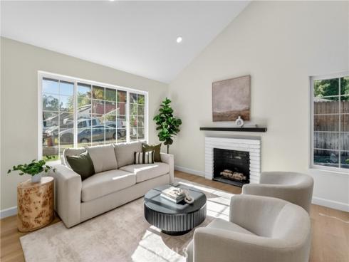 1891 N Garland   Lane, Anaheim, CA