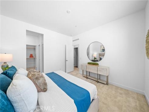 1539  W. Cara  , Anaheim, CA