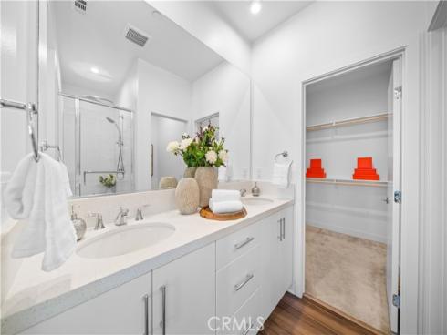 1539  W. Cara  , Anaheim, CA