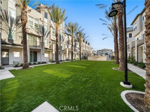 1539  W. Cara  , Anaheim, CA