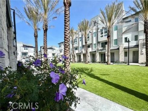 1539  W. Cara  , Anaheim, CA