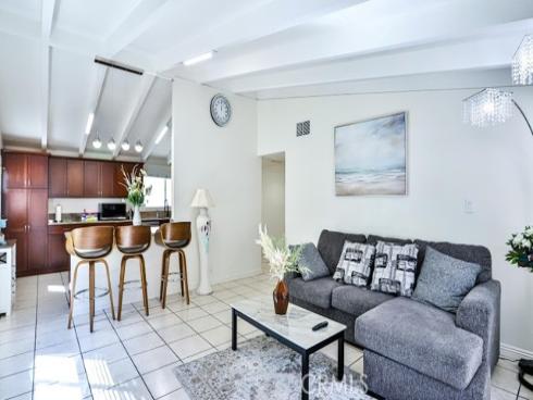 1360  Ferndale St  , Anaheim, CA