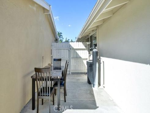 1360  Ferndale St  , Anaheim, CA