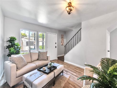 1800 W Gramercy  54  Avenue, Anaheim, CA