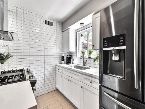 1800 W Gramercy  54  Avenue, Anaheim, CA