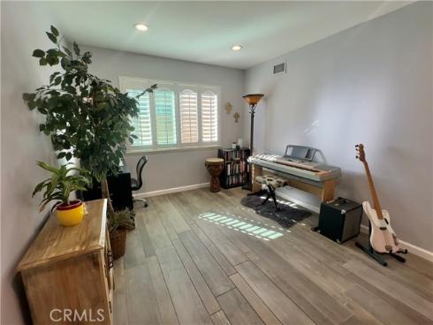 115 S Connie   Circle, Anaheim, CA