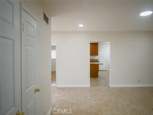 2123 W Orange   Avenue, Anaheim, CA