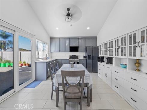 5018 E Budlong   Street, Anaheim, CA