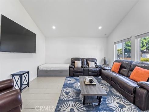 5018 E Budlong   Street, Anaheim, CA