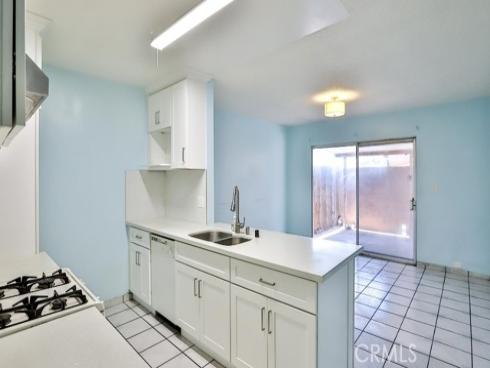 1531 E La Palma  C2  Avenue, Anaheim, CA