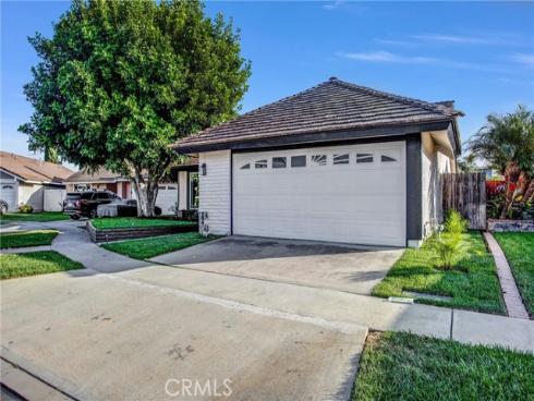 4568 E Meadowhill   Avenue, Anaheim, CA