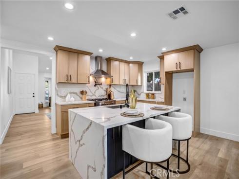 4568 E Meadowhill   Avenue, Anaheim, CA