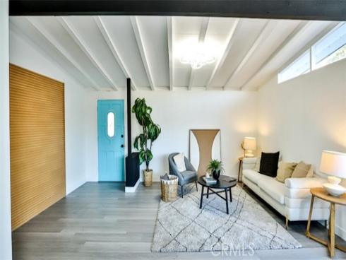 2540 W Picadilly   Way, Anaheim, CA