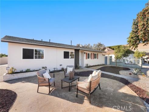 1313 N Crestlane   Place, Anaheim, CA