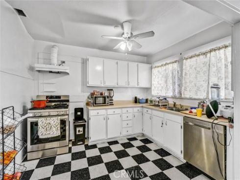 833 S Lemon   Street, Anaheim, CA