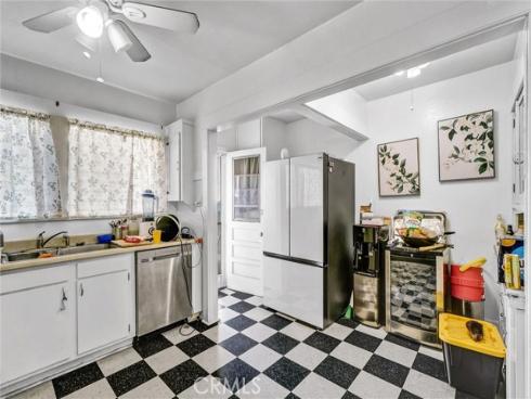 833 S Lemon   Street, Anaheim, CA