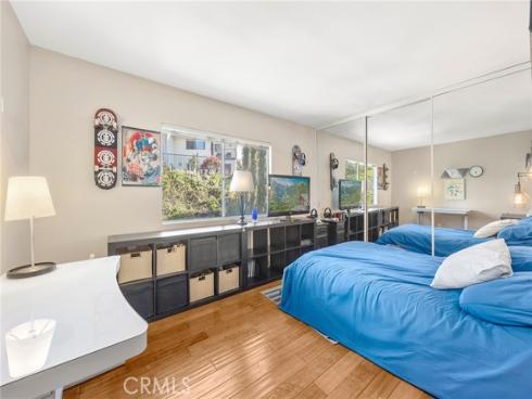 6093 E Brighton  , Anaheim, CA